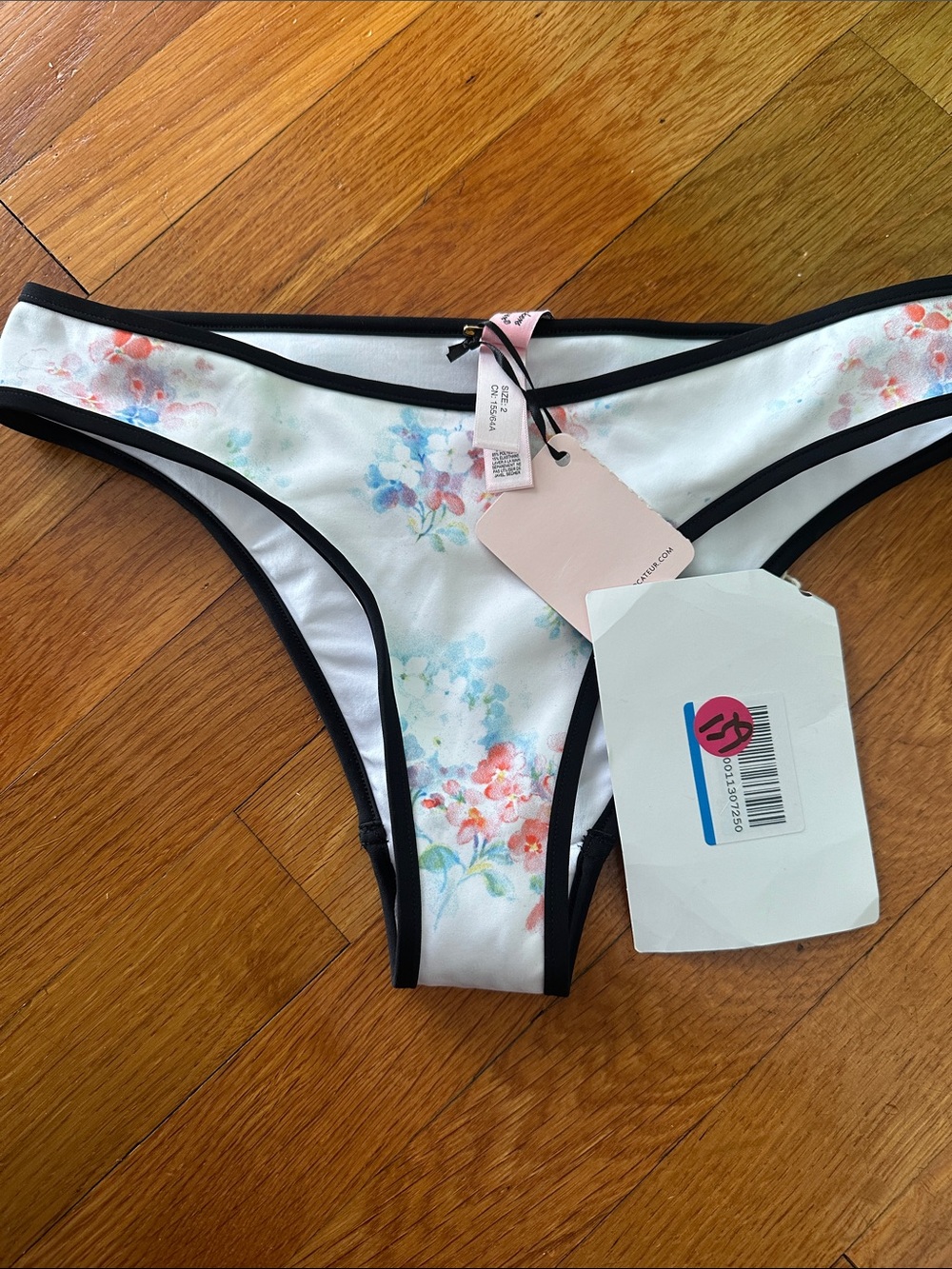 Agent provocateur Aimelyne Bikini bottom size 2, floral. BNWT - Picture 5 of 9